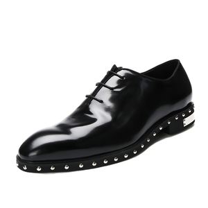 Chaussures habillées de luxe pour hommes en gros - Noir premium avec rivets décoratifs, chaussures habillées en cuir véritable à bout rond - Product Image 5
