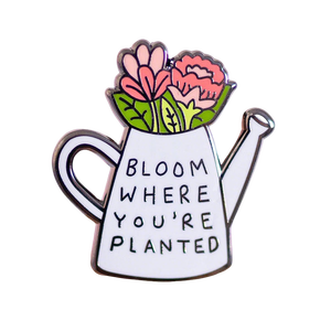 Tidak ada Minimum Butterfly Glitter Gold Starry Sky Custom Zinc Alloy Iron kuningan logam logo Hard Enamel Lapel Pin Badge - Product Image 5