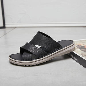 Sandales ouvertes en cuir véritable pour hommes, vente en gros d'usine, abordables, été 2026, semelle légère et souple, chaussures décontractées pour hommes - Product Image 4
