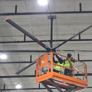 Ventilateurs de plafond industriels Keystone FJDA-5 HVLS 24 pieds, entraînement direct PMSM, 220V/380V AC, pales en alliage d'aluminium, garantie 3 ans - Product Image 1