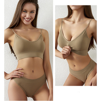 Lingerie française femmes mince sans anneau en acier Sexy rassembler soutien-gorge Triangle tasse beauté gilet confortable culotte soutien-gorge ensemble