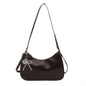 Sac fourre-tout sophistiqué à pois pour femme avec fermeture éclair, doublure en polyester, sac élégant à porter sous le bras - Product Image 5