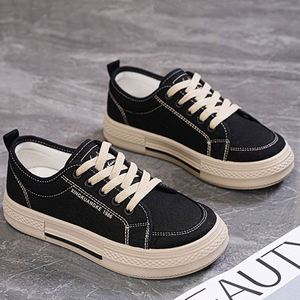 Baskets basses en toile élégantes à lacets RO ; Chaussures plates confortables et décontractées à semelles souples. - Product Image 3