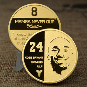 Moneta Commemorativa Placcata in Oro 24K di <span class=keywords><strong>Kobe</strong></span> <span class=keywords><strong>Bryant</strong></span>, Distintivo Metallico in Rilievo da Collezione, Regalo per i Fan - Product Image 1