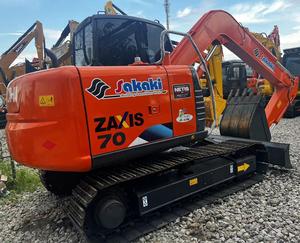 Mini Pelle Hitachi ZX70 d'occasion Hitachi ZX70 Modèle japonais de 7 tonnes Moteur Cummins et composants principaux Pompe incluse en vente - Product Image 1