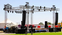 Scène mobile en alliage d'aluminium, adaptée aux scènes de mariage et aux scènes de fête, tour de sonorisation intégrée et système de sonorisation