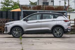 Geely Binyue 2020 2021 <span class=keywords><strong>2022</strong></span> 2023 2024 2025 Todos los Modelos y Tipos Disponibles SUV Amplio Espacio Techo Solar Equipado en Stock Envío Rápido - Product Image 4