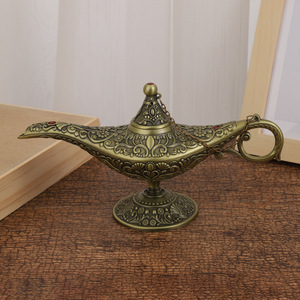 Cadeaux Décoration d'intérieur pour Artisanat Métallique Lampe Aladdin Couleurs Mixtes Petite Taille - Product Image 2