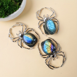 Vente en gros de pierres de labradorite vintage, cristal en forme d'araignée, design complexe en fil métallique, décoration Feng Shui pour la maison et le bureau, souvenir - Product Image 2