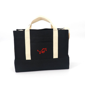 Sac fourre-tout pour femmes, 2 poches extérieures, sac fourre-tout en toile pour femmes avec logo imprimé personnalisé, toile noire brodée - Product Image 1