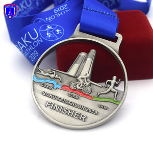 Hersteller Großhandel Custom ized Antique Aserbaidschan Baku Triathlon Wettbewerb FINISHER Running Medal mit Halskette Band - Product Image 5