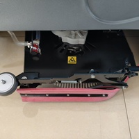 Autolaveuse industrielle autoportée KUER-XJ160S pour le nettoyage des grands sols