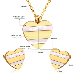Conjunto de Joyería de Acero Inoxidable Esmaltado con Forma de Corazón para Mujer, en Plata y Oro - Product Image 3