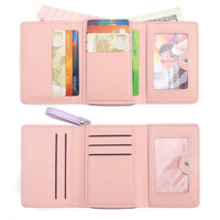 Dompet PU Pendek Wanita dengan Ritsleting, Tempat Kartu Bordir Hati, Pola Huruf, Banyak Slot Kartu, Dompet Koin Poliester
