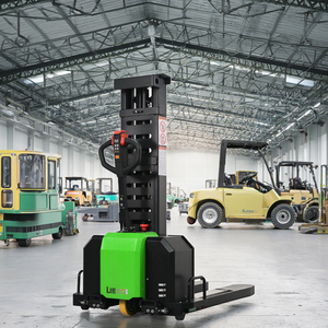 Apilador Autocargable de 500 kg a 1500 kg con Batería de Iones de Litio Totalmente Eléctrico y Desplazador Lateral Eléctrico - Product Image 1