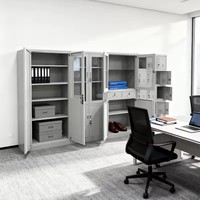 Armoire de classement en acier verrouillable avec porte vitrée, organisateur de documents visible, meuble de bureau à étagères réglables et serrure à clé