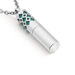 Échantillon gratuit Collier diffuseur d'huiles essentielles en acier inoxydable 316L argenté - Product Image 3