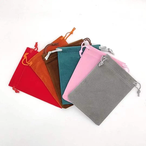 Sacs en flanelle sacs en velours cordon pochette à bijoux petit sac <span class=keywords><strong>cadeau</strong></span> en tissu pour Bracelet faveur <span class=keywords><strong>de</strong></span> fête <span class=keywords><strong>d</strong></span>'<span class=keywords><strong>anniversaire</strong></span>, <span class=keywords><strong>d</strong></span>és, ornement 9X7CM - Product Image 5