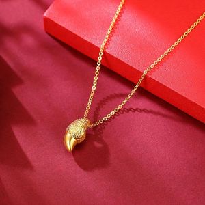 Xinfly Gold 999 - Colgante de Oro Puro 3D con Forma de Diente de Tigre Pequeño y Bonito para Collar - Product Image 3