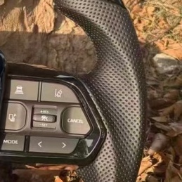 Volante de Alta Calidad en Negro Piano para Toyota Prado, Camry, <span class=keywords><strong>Corolla</strong></span>, Alphard, Highlander, RAV4, Siena, Crown, Alts, Hilux, Noah y Lexus - Product Image 4