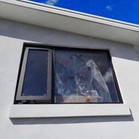 Fenêtre coulissante verticale sur mesure en aluminium pour balcon de cuisine de villa moderne, extérieur anti-ouragan, écoénergétique - Projet Sydney