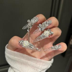 Großhandel Luxus 3D Strass Perle lange Stiletto Nägel übertrieben Silber Bling Braut kunst falsche Nägel Fashion Show Square - Product Image 4