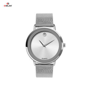 Montre de luxe pour femmes avec bracelet en maille d'acier - Product Image 1