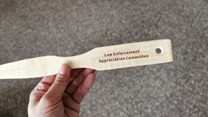 Masajeador de espalda de bambú portátil de madera con rascador de garras, venta al por mayor - Product Image 2