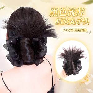 Perruque chignon à pampilles noires avec filet à pois pour femme, pour coiffure relevée - Product Image 1