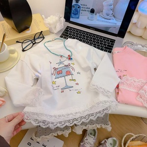 T-shirt Primaverile 2025 per Bambine in Stile Coreano <span class=keywords><strong>con</strong></span> Stampa, Orlo in Pizzo e Motivo Cartoon, in Puro Cotone - Product Image 6