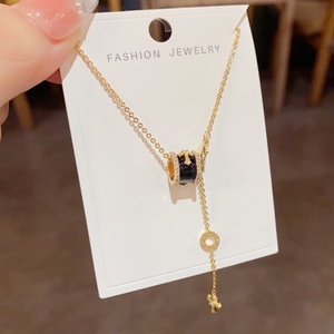 แฟชั่นสไตล์เกาหลีเอวเล็กข้ามพู่สร้อยคอเพทายหรูหราของผู้หญิงสร้อยคอทองแดงแท้ชุบทอง - Product Image 3