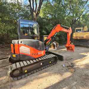 Mini-excavatrice sur chenilles Hitachi ZX50U d'occasion, 5 tonnes, hydraulique, modèle ZX 50U 50 - Product Image 3