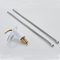 Robinets de lavabo luxueux mitigeur de salle de bain moderne robinet de lavabo en laiton mitigeur monotrou grue élégante pour salle de bain