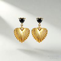Boucles d'oreilles pendantes tendance en acier inoxydable plaqué or 18 carats avec coquille en forme de cœur et breloque CZ noire pour femme, bijoux de mode quotidiens