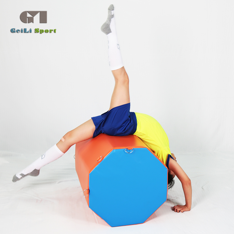 Гимнастический восьмиугольный коврик в форме навыка