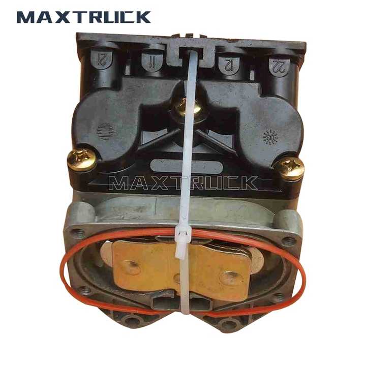 Wholesale Heavy Truck Parts Foot Brake Valve OEM 4614945312 