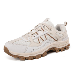 Chaussures de randonnée pour hommes et femmes, beige, légères, antidérapantes, résistantes à l'usure, talon plat, randonnée, alpinisme, camping - Product Image 1