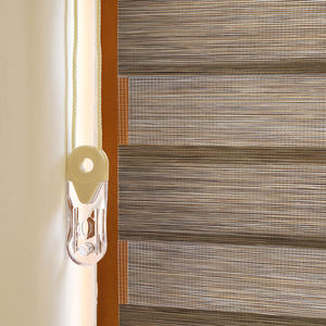 Persianas coreanas tipo cebra con aspecto de madera CHANGANE, modernas, hechas a mano, con tela opaca, a medida, para interiores, con aislamiento térmico y de energía. - Product Image 1