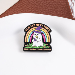 Divertido para mi próximo truco: olvidaré responder. Pin de solapa esmaltado de fantasma arcoíris, broche de humor de bruja fantasma con teléfono y varita. - Product Image 4