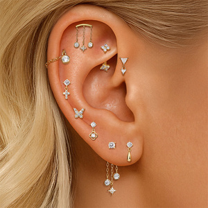 Piercing d'oreille unique en argent sterling S925 avec zircone triangulaire et franges pavées à dos plat pour cartilage - Product Image 2