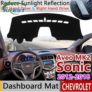 Tapis antidérapant de tableau de bord pour Chevrolet Sonic AVEO Holden Barina, couverture pour pare-soleil, accessoires de protection <span class=keywords><strong>T300</strong></span> <span class=keywords><strong>RS</strong></span>, 2011 ~ 2018 - Product Image 2