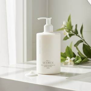 Loción y Crema Corporal Humectante y Aclarante con Aroma OEM para Uso Diario y Nocturno, Unisex, para Todo Tipo de Piel # NMN - Product Image 2