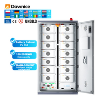 Armoire de batterie industrielle 100kwh 200kwh Armoire de batterie extérieure Conteneur de stockage d'énergie par batterie pour le stockage solaire commercial