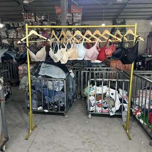 Soutiens-gorge d'occasion pour femmes, sous-vêtements féminins <span class=keywords><strong>de</strong></span> seconde main, prix abordable, lot mixte d'été, qualité B, en balles/sacs - Product Image 1