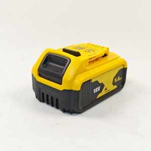 แบตเตอรี่แบบชาร์จไฟได้ DE 18V WALT 5.0Ah จากโรงงาน ใช้ร่วมกับเครื่องมือไฟฟ้าไร้สาย 20V มี 2 รูปแบบบรรจุภัณฑ์ - Product Image 2