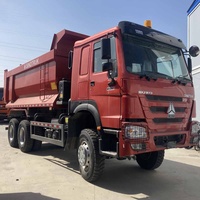 Nouveau Sinotruk Howo 6x4 8x4 10/12 roues 371/380/420/ 400hp camion à benne basculante camion tracteur à benne basculante à usage intensif