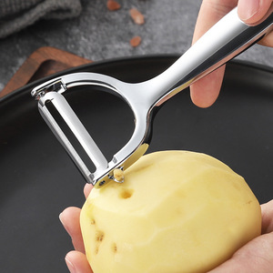 Pelador de acero inoxidable, herramienta de cocina versátil, pelador manual de frutas y verduras para uso doméstico - Product Image 4