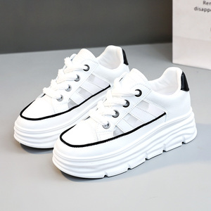 W3606 Zapatos de malla transpirables de verano para mujer al por mayor, con suela gruesa, versátiles y casuales, planos - Product Image 1