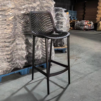 Chaise de bar industrielle commerciale en plastique PP Hebei, fauteuil de cuisine fait main, tabourets de bar ajourés, chaises de bar d'extérieur