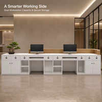Bureau d'accueil en bois à motif marbré avec bande LED, bureau de réception sur mesure pour bureau